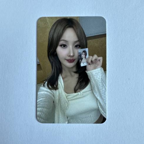 KISS OF LIFE 3RD MINI ALBUM 'LOSE YOURSELF' OFFICIAL MWAVE PHOTOCARD